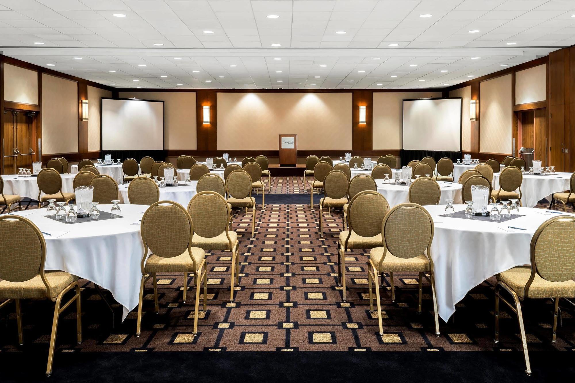 Four Points By Sheraton Toronto Airport Mississauga Exterior photo