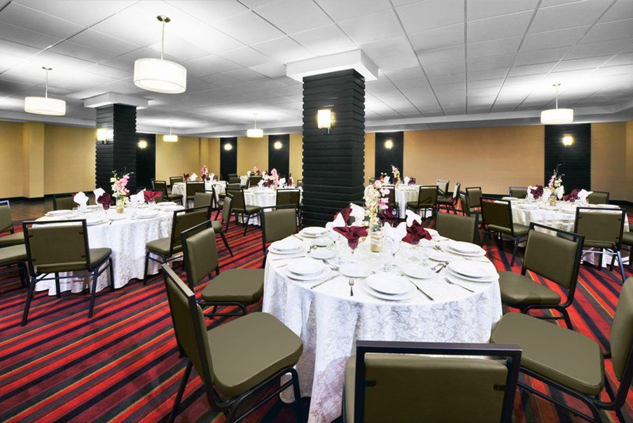 Four Points By Sheraton Toronto Airport Mississauga Exterior photo